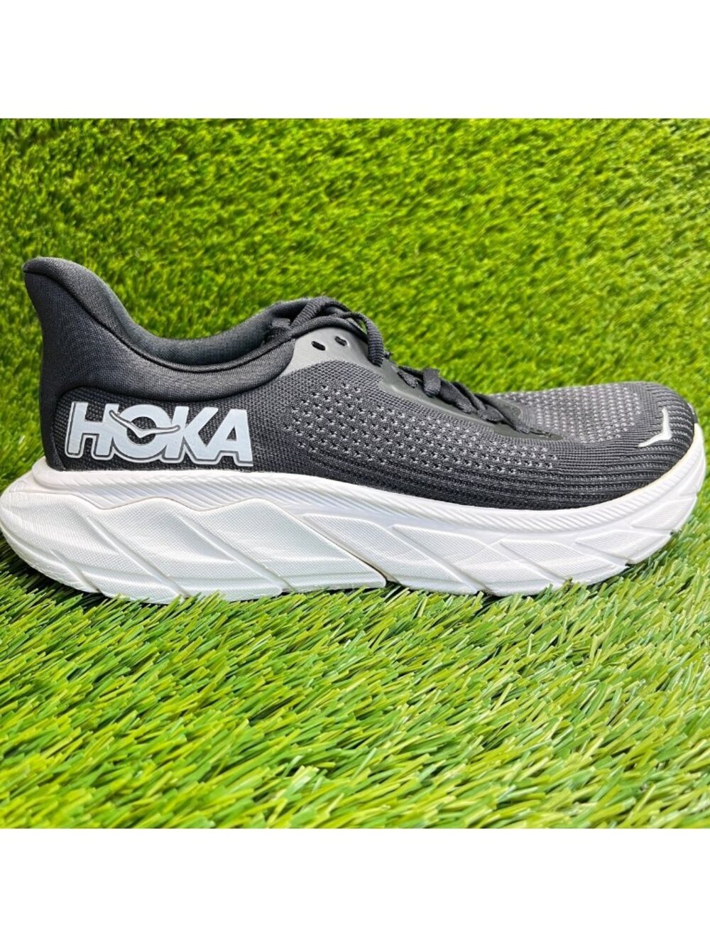 Hoka One One Arahi 7 Womens Size 7.5 Black White Athletic Running Shoes Sneakers